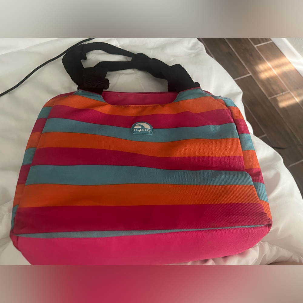 Igloo Pink and Orange Striped Soft Cooler Bag